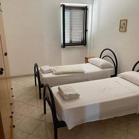 Casa Vacanze Foce Varano Lejlighed Eksteriør billede