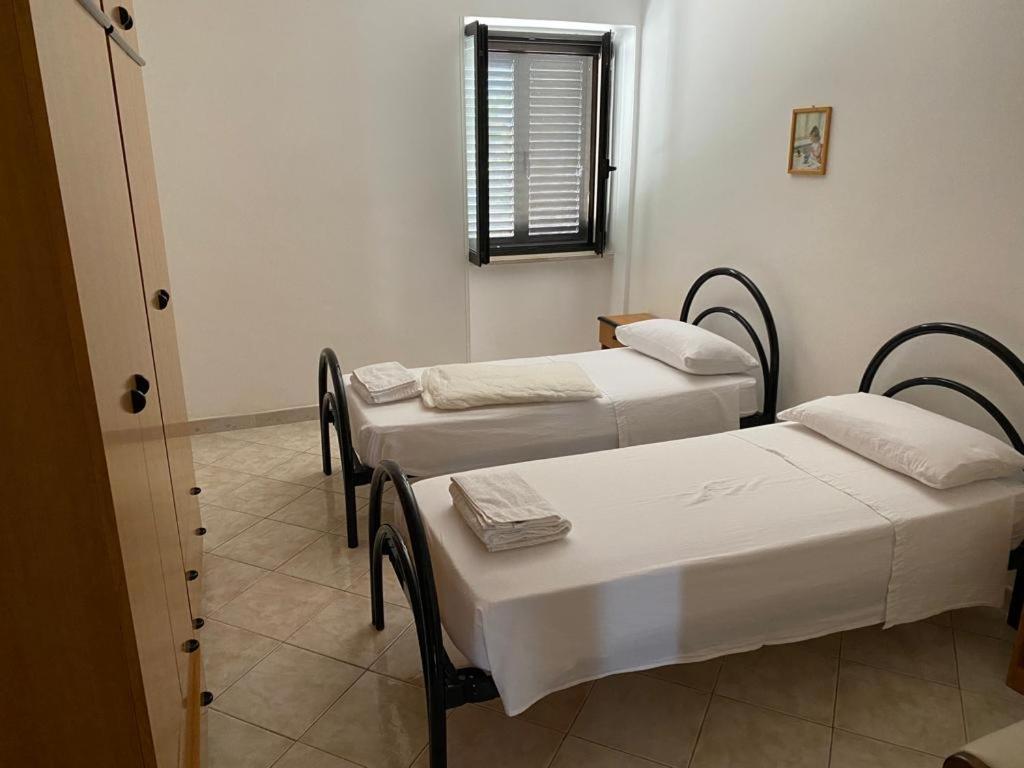 Casa Vacanze Foce Varano Lejlighed Eksteriør billede